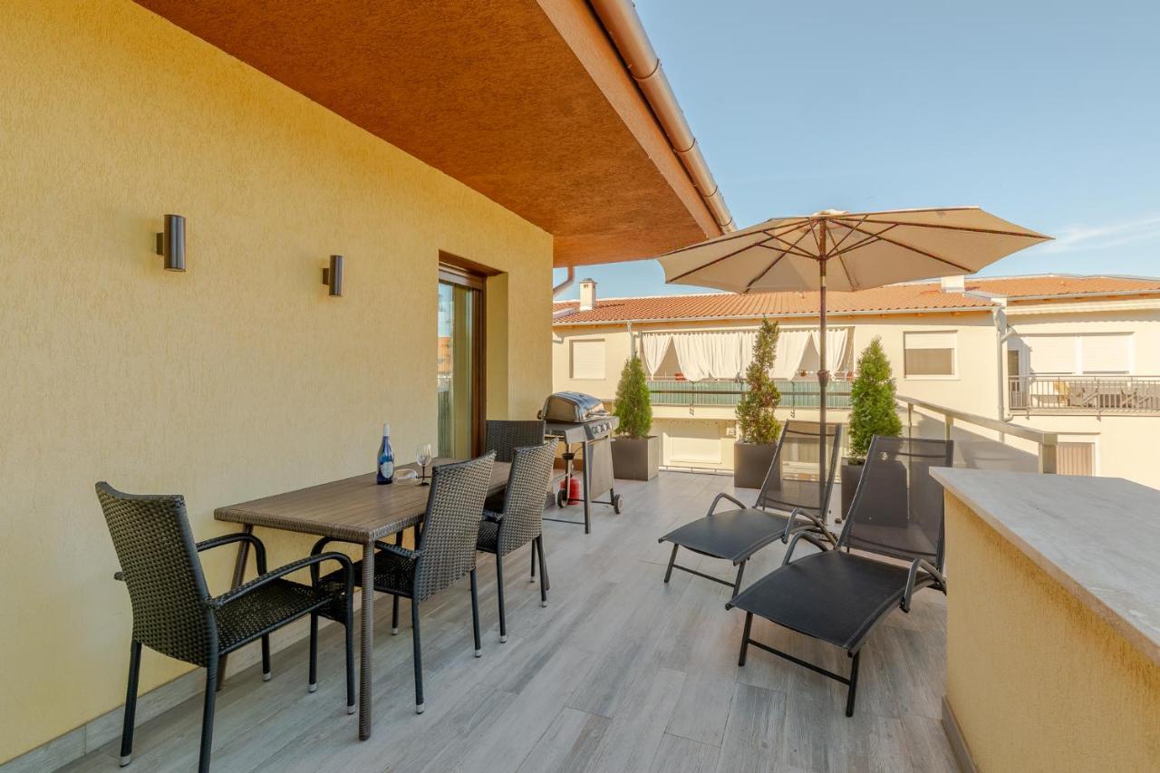 Casa Luxury Wellness Apartman By Bltn Siófok Exterior foto